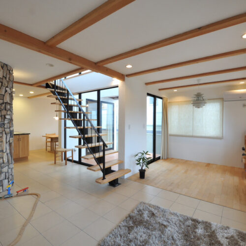 無添加の素材をたっぷり使った心地よいリビングです。