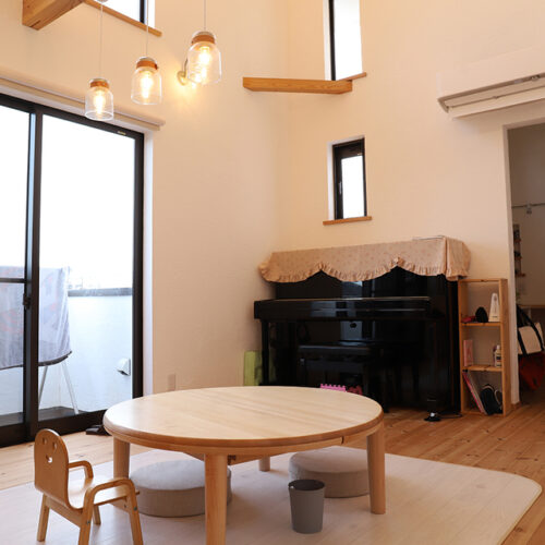 朝の陽を取り入れてパワフルな一日に。