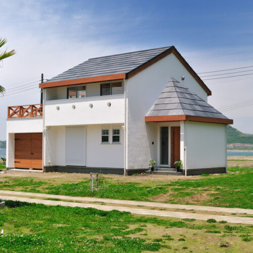 外観のデザインは王道で海辺との相性も抜群です。