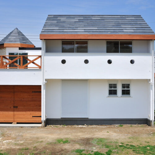 外観は高級感が溢れる雰囲気を演出しています。