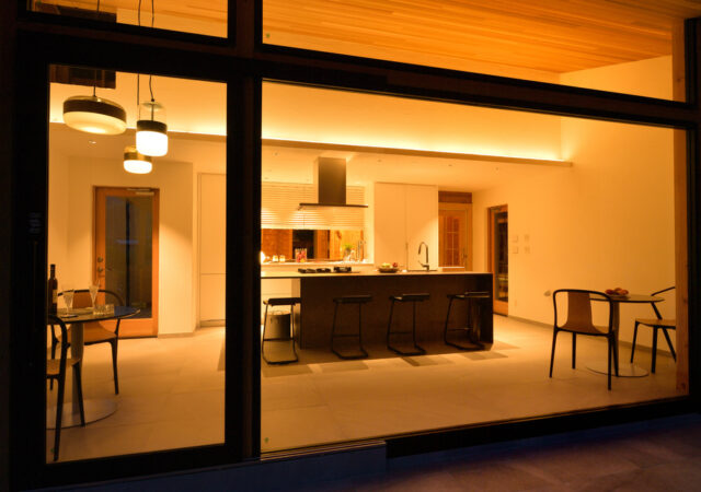 平屋動線はポーチとつながるキッチン