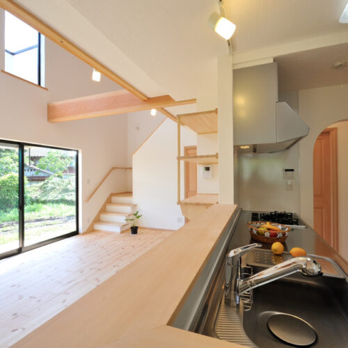 風水として意識したいのはリビングに朝日を取り入れることです。