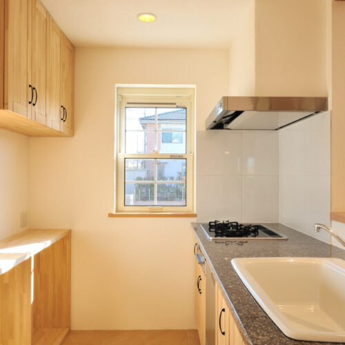 キッチンはオープンキッチンなのでコミュニケーションがとりやすいです。