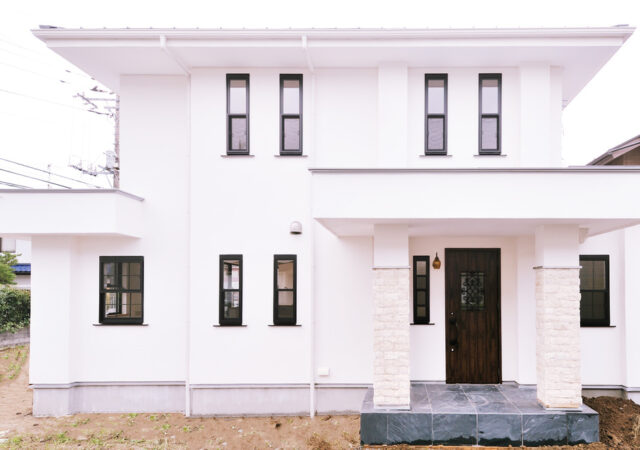 御柱を囲んだ吹き抜け空間が健やかな住まい